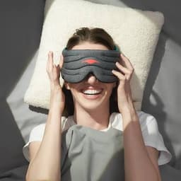 Manta Sleep mask in use